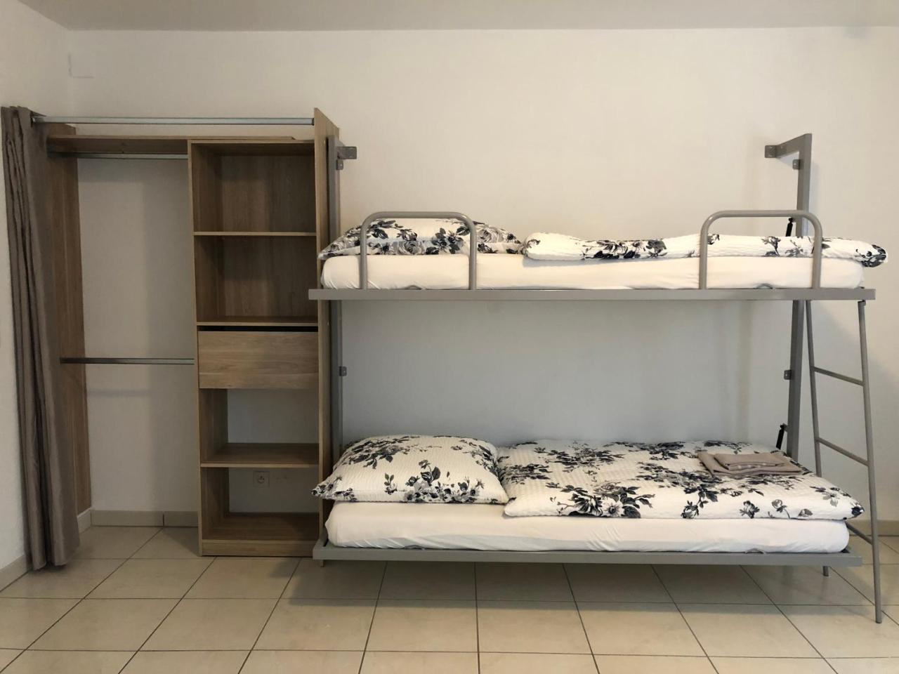 Studios Near Lycee Jean Mermoz แซ็ง-ลุยส์ ภายนอก รูปภาพ